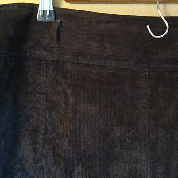 Larry Levine Brown Fine Coarduroy Pleated Skirt 14 - Picture 3 of 8